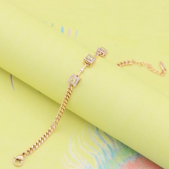 "Elegant Rose Gold Bracelet with Green Stone Accents, XPBL0841 - Picture 10 of 13